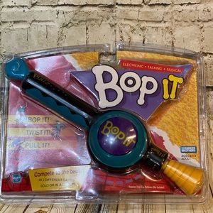 Original BOP IT Hasbro new in package collector item